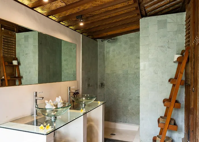 3 Bedroom - Villa